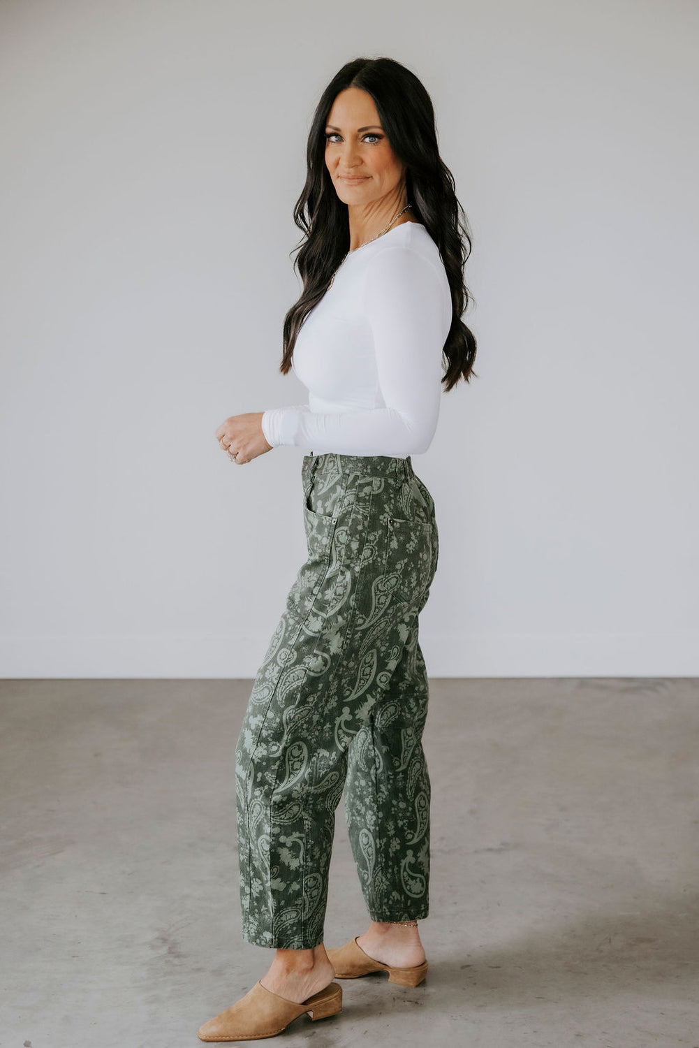 Jenie Paisley Print Barrel Jeans