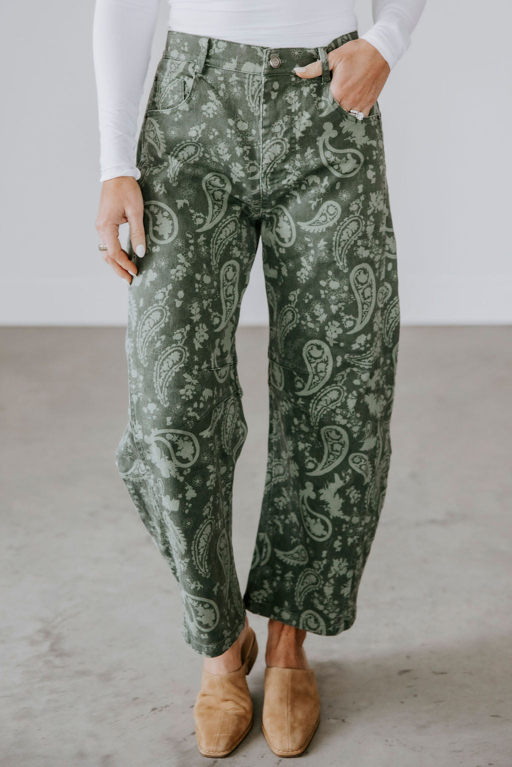 image of Jenie Paisley Print Barrel Jeans