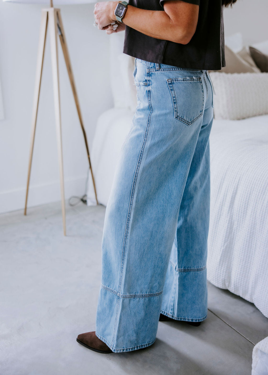 Deidre Hidden Wide Leg Jeans