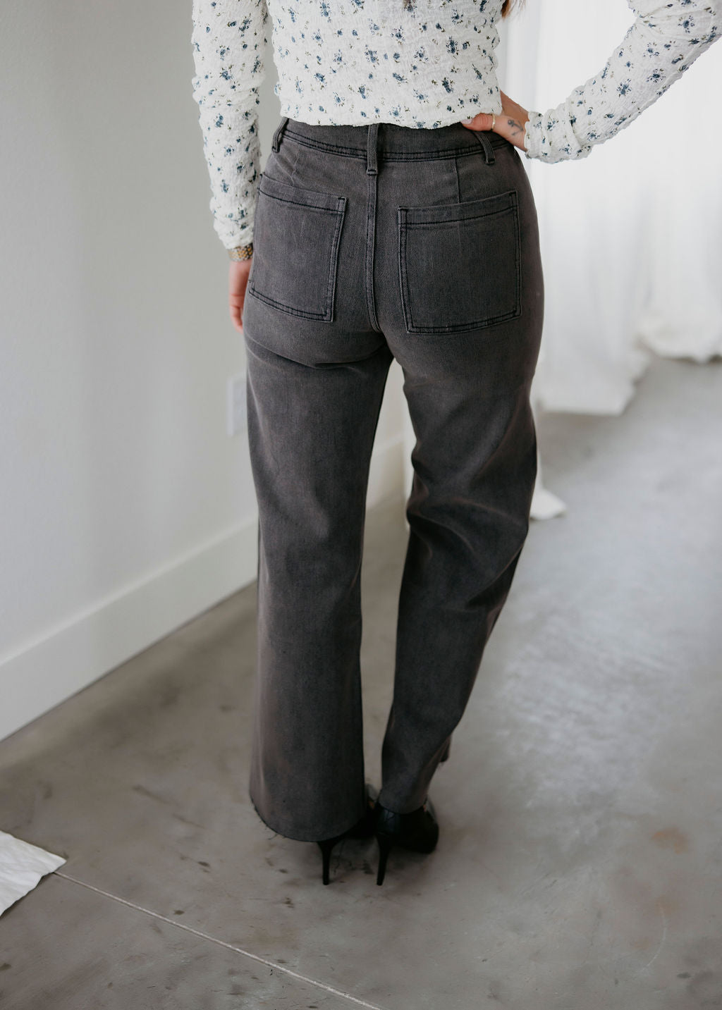 Amelia Wide Leg Jean