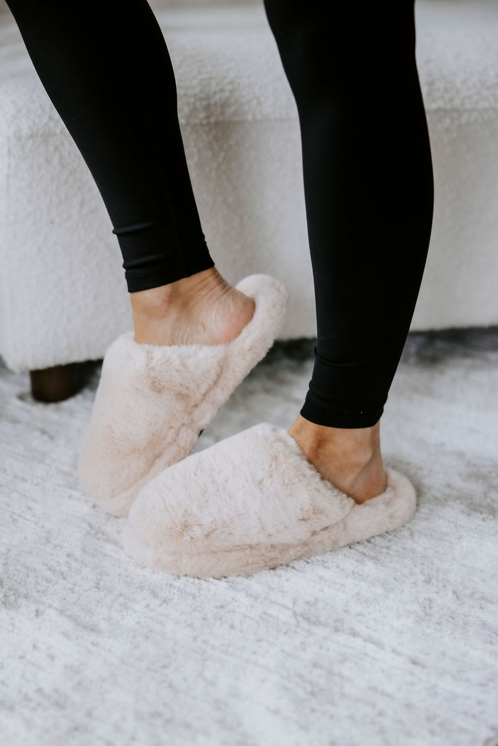Sled Mia Faux Fur Slipper