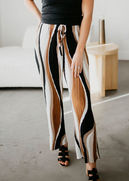 Alexa Pleated Wide Leg Pants product view