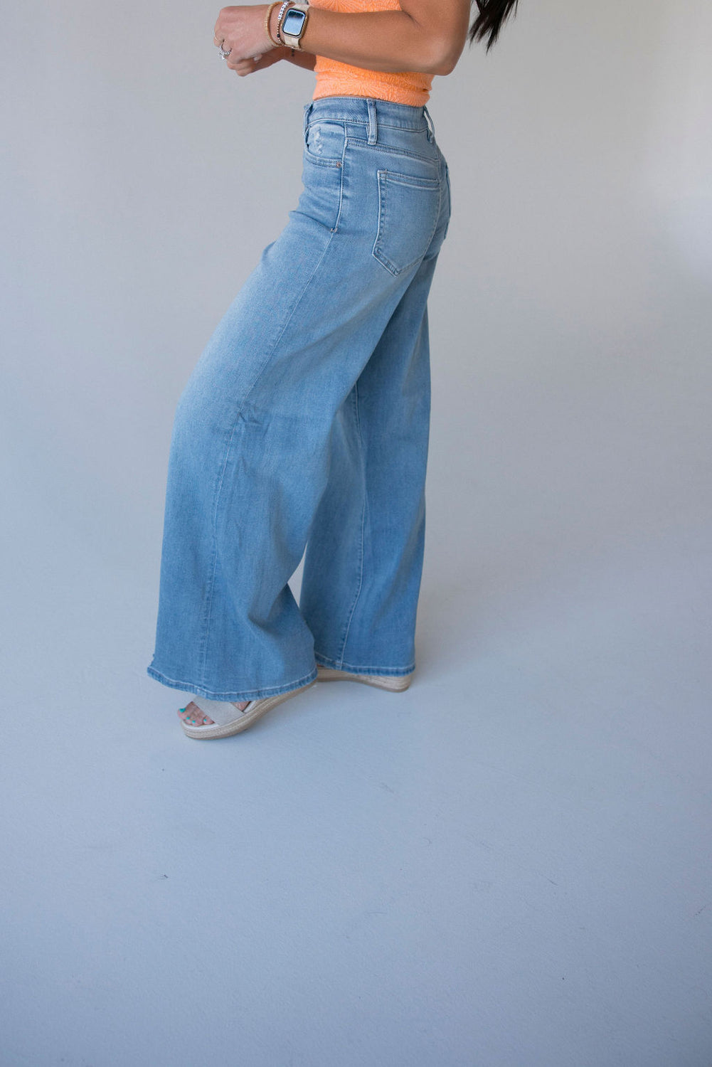 Kole Hidden Wide Leg Jeans