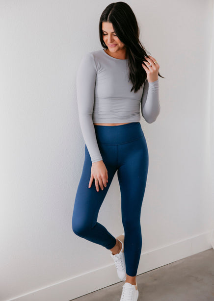 Vada High-Waisted Leggings product view