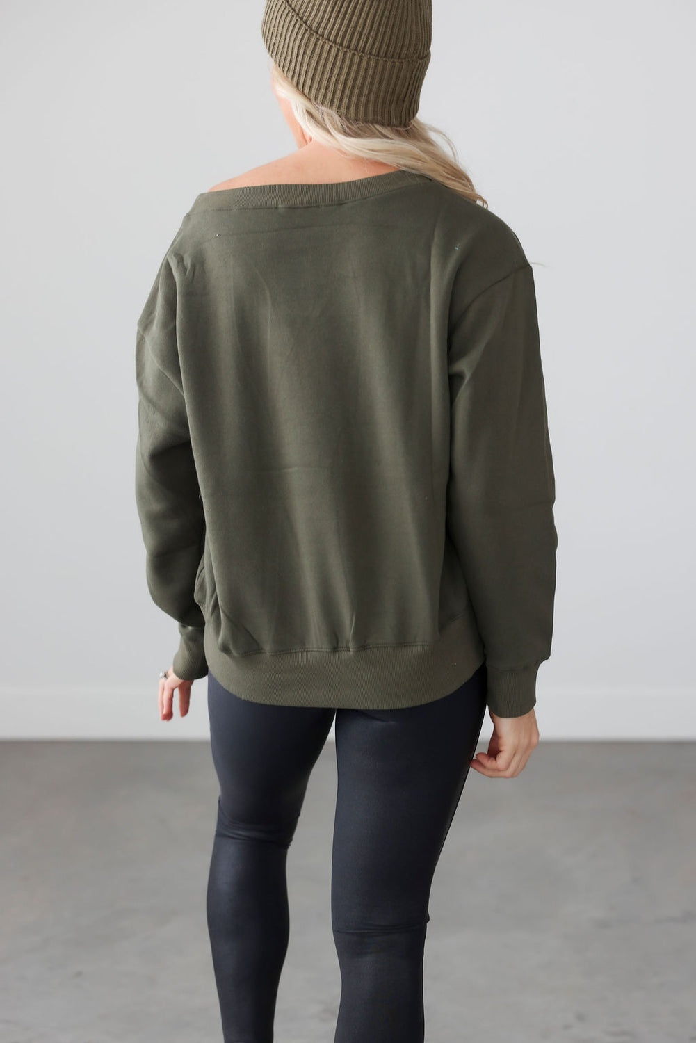 Beckham Off Shoulder Sweatshirt