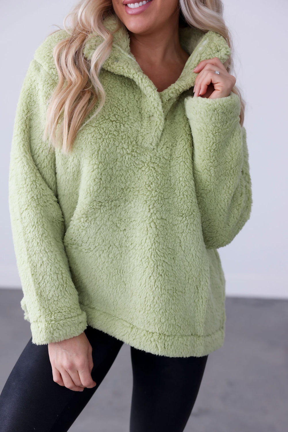 Jerika Sherpa Pullover