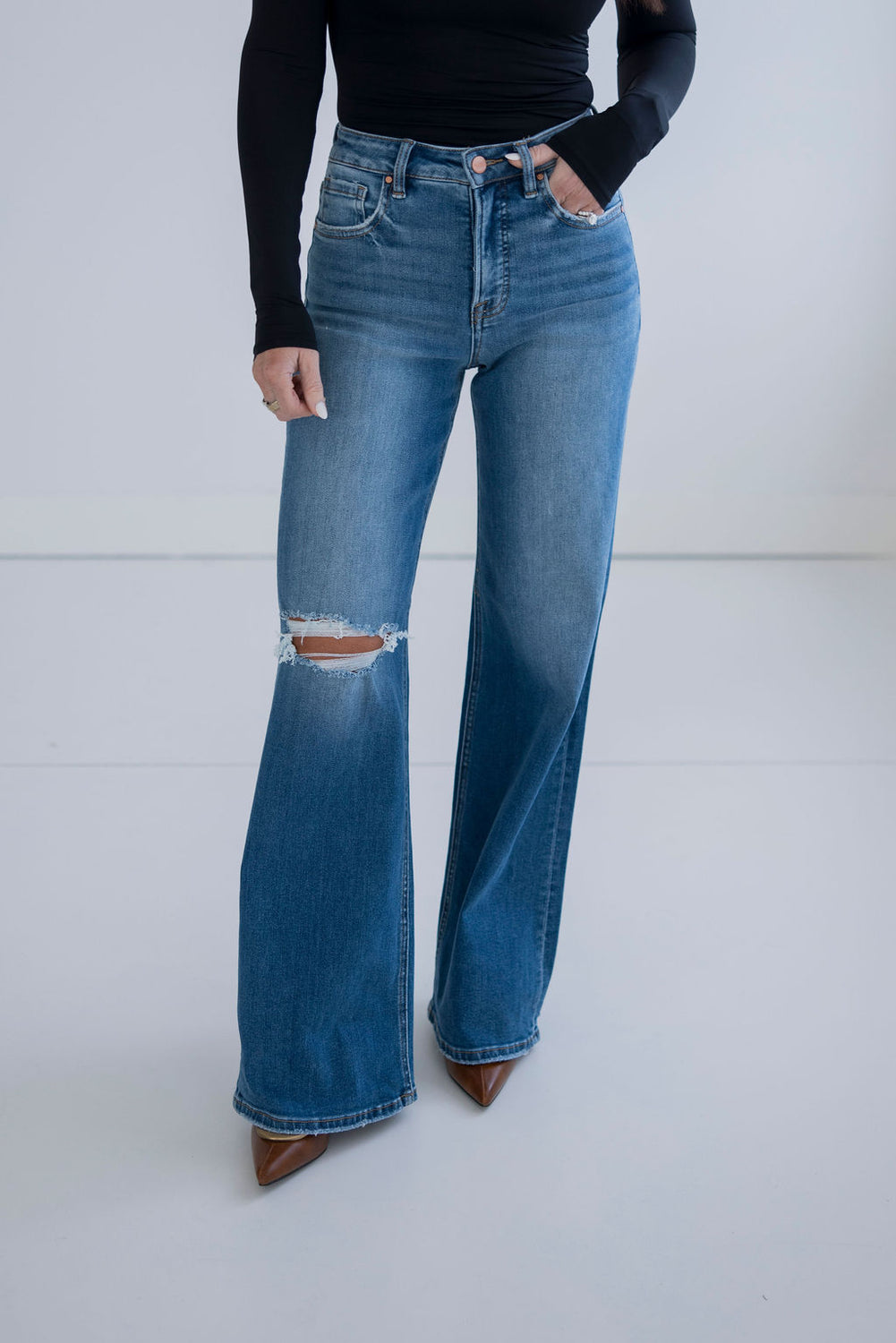 Jakob Risen Wide Leg Jeans