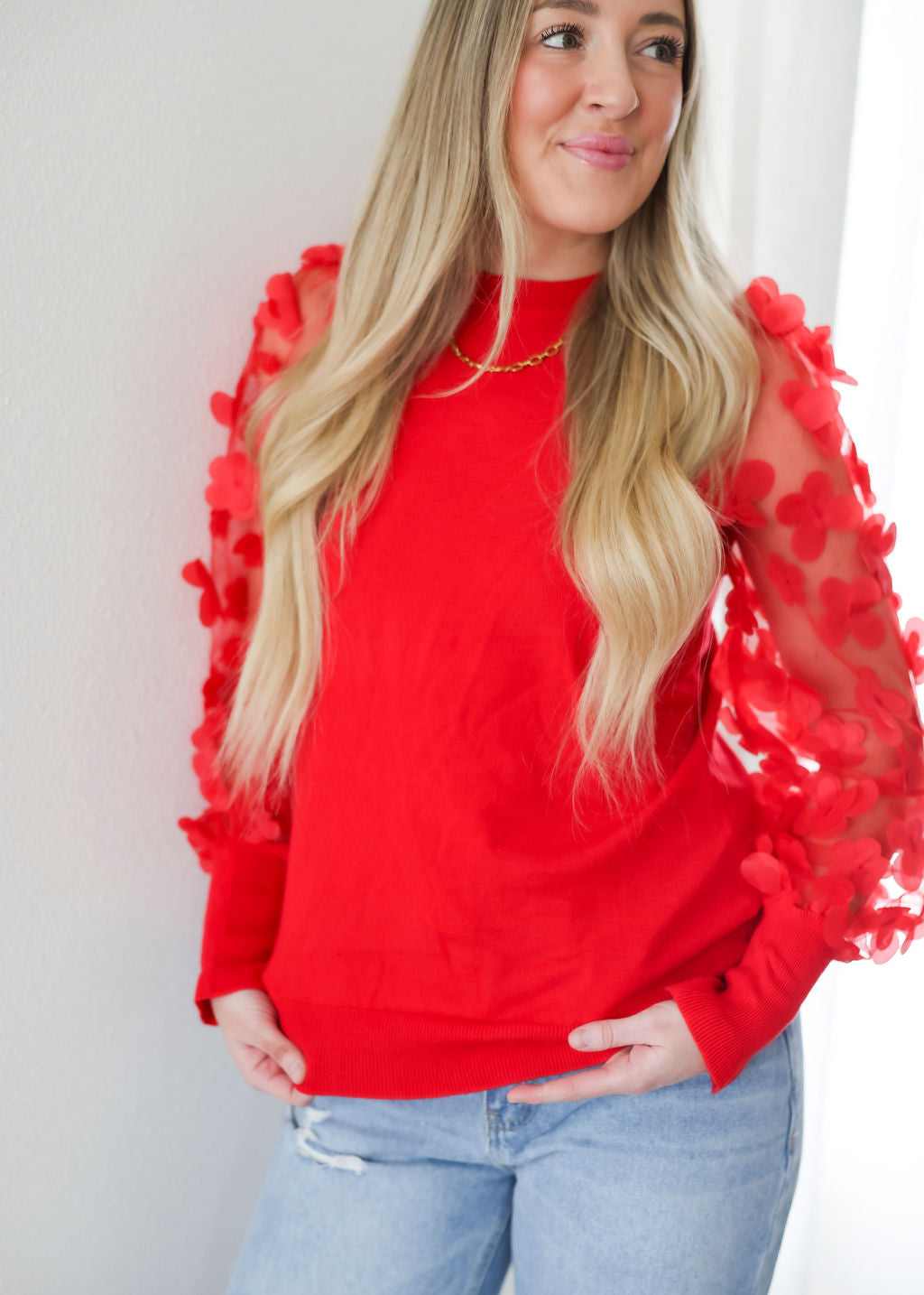 Tiara Floral Mesh Sleeve