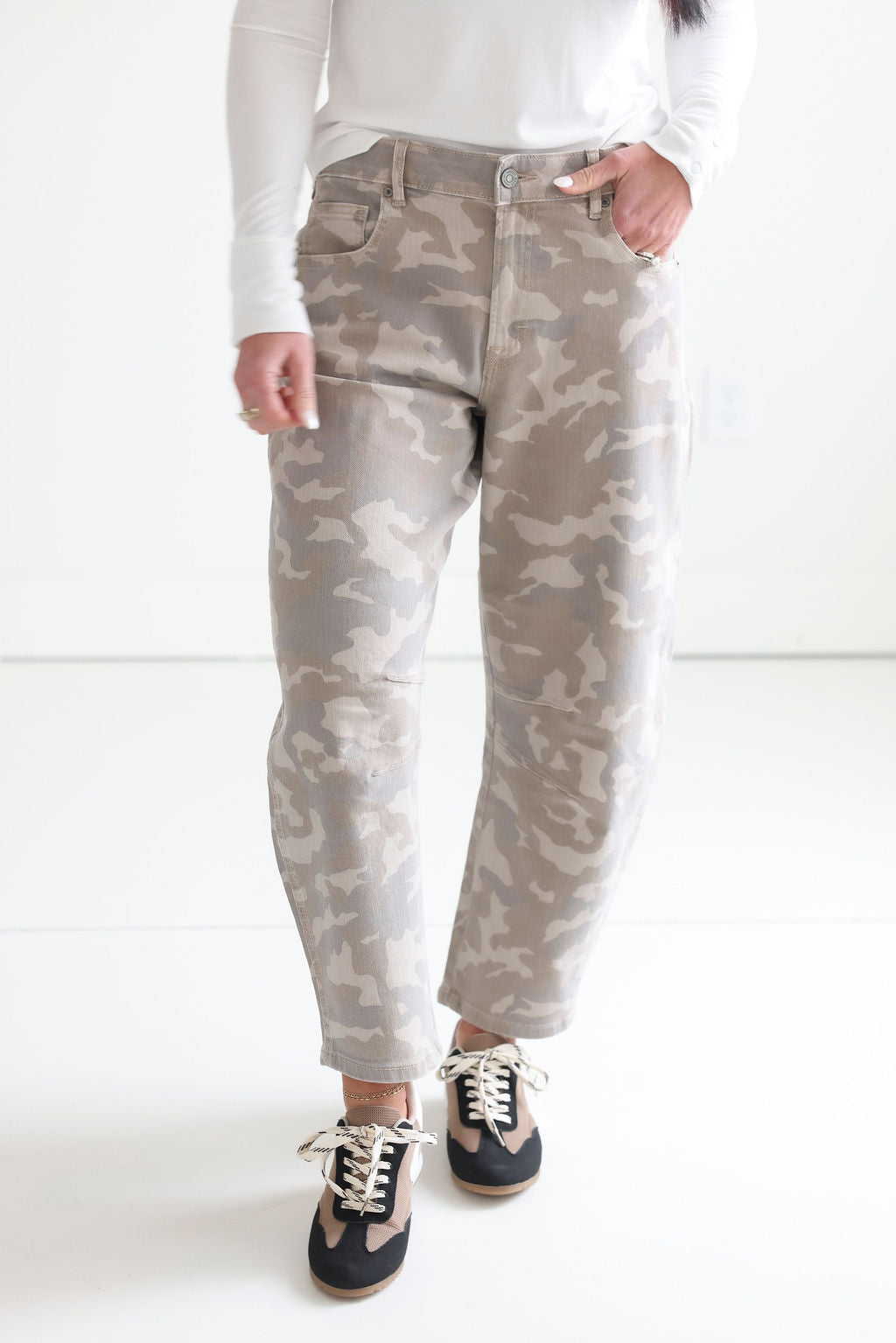 image of Lindy Hidden Camo Barrel Jeans