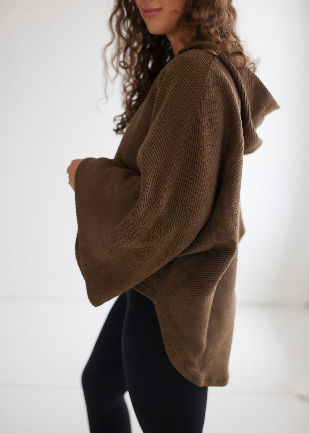 Jules Hooded Pullover