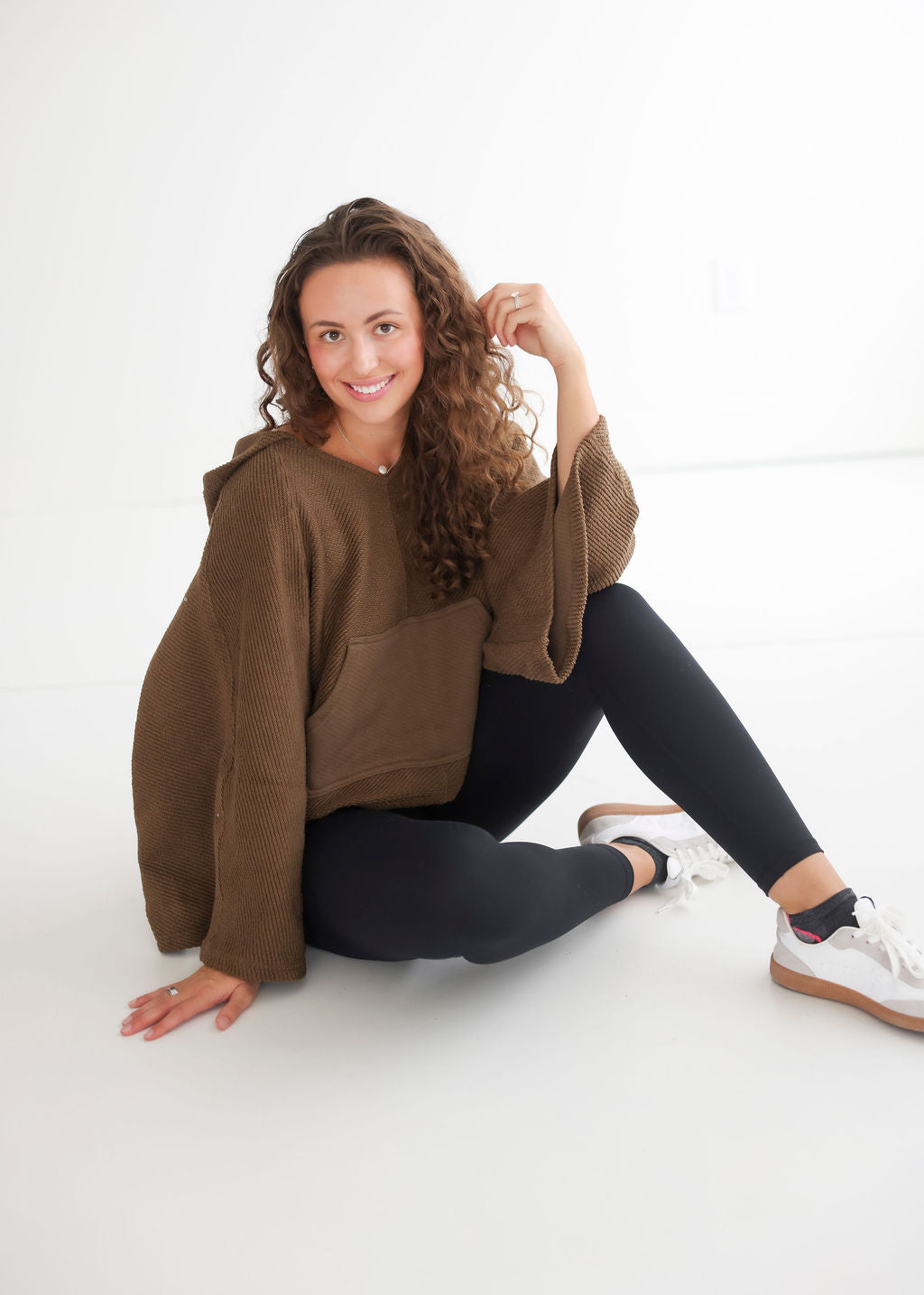 Jules Hooded Pullover