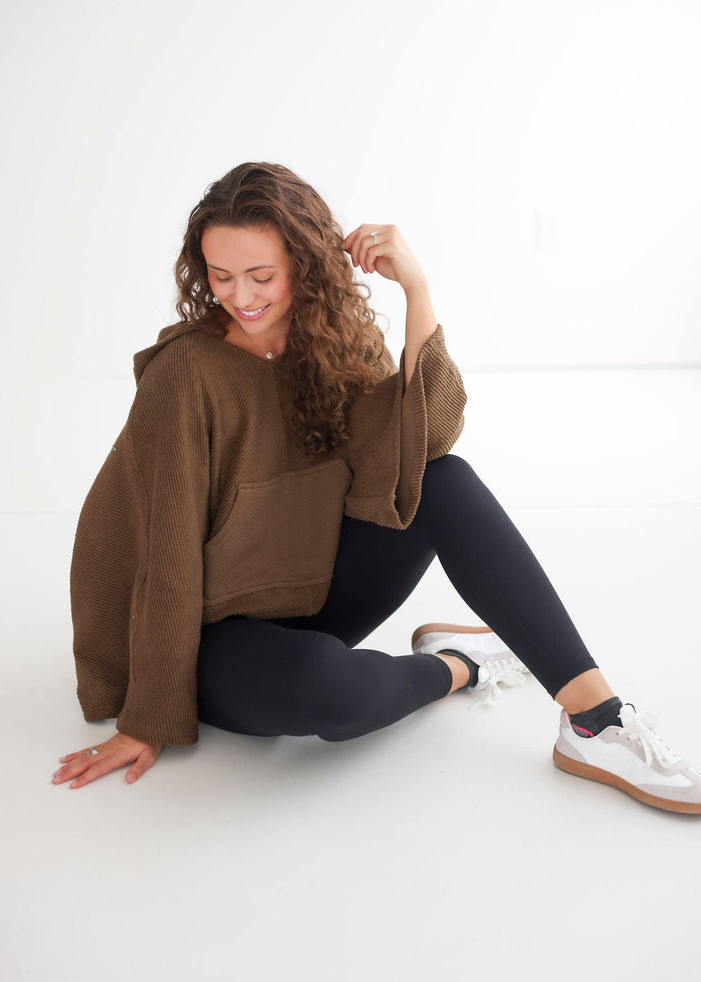 Jules Hooded Pullover