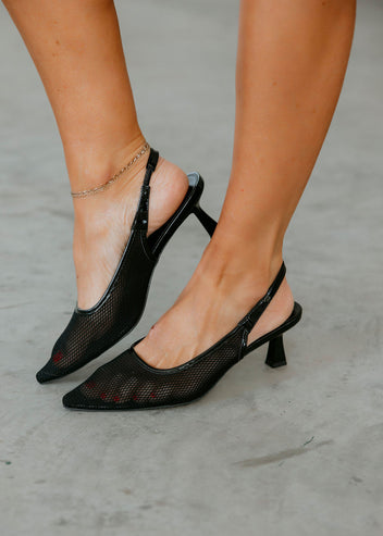 Aleena Mesh Pump