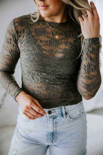 Kattie Floral Textured Mesh Top