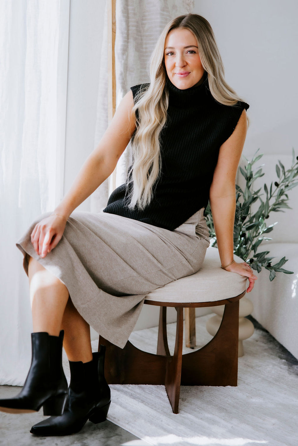 Lanae Sleeveless Turtleneck Sweater